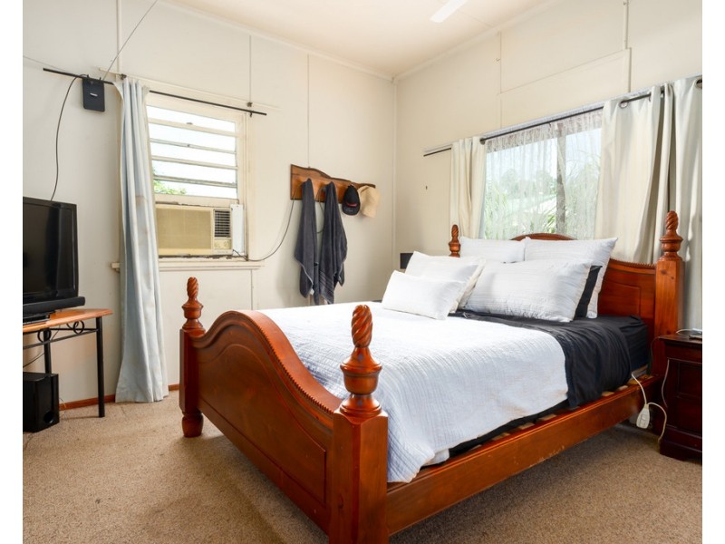 9 Simmonds Lane, Dungog NSW 2420