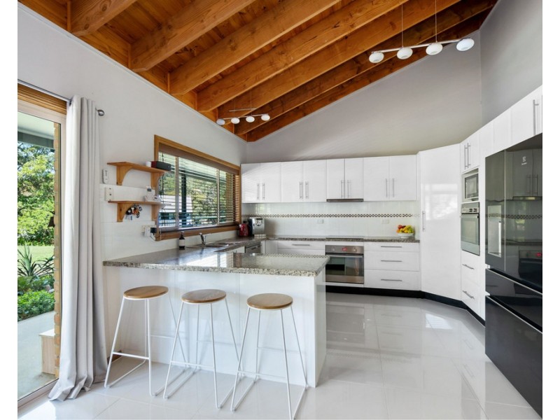 348 Martins Creek Road, Paterson NSW 2421