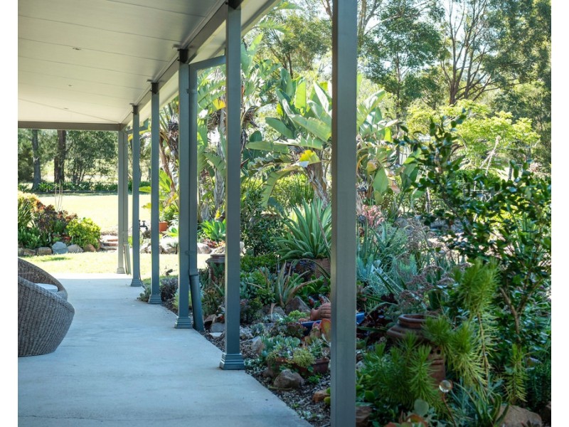 348 Martins Creek Road, Paterson NSW 2421