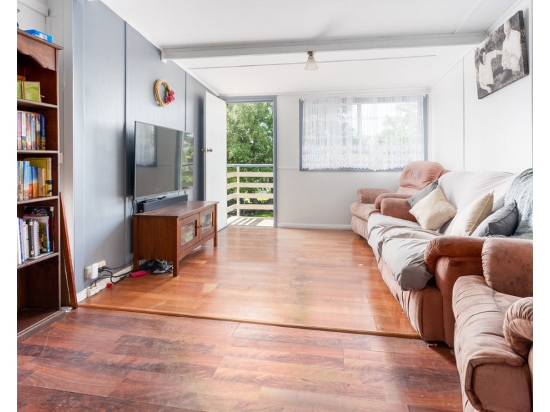 10 Scott Avenue, Dungog NSW 2420