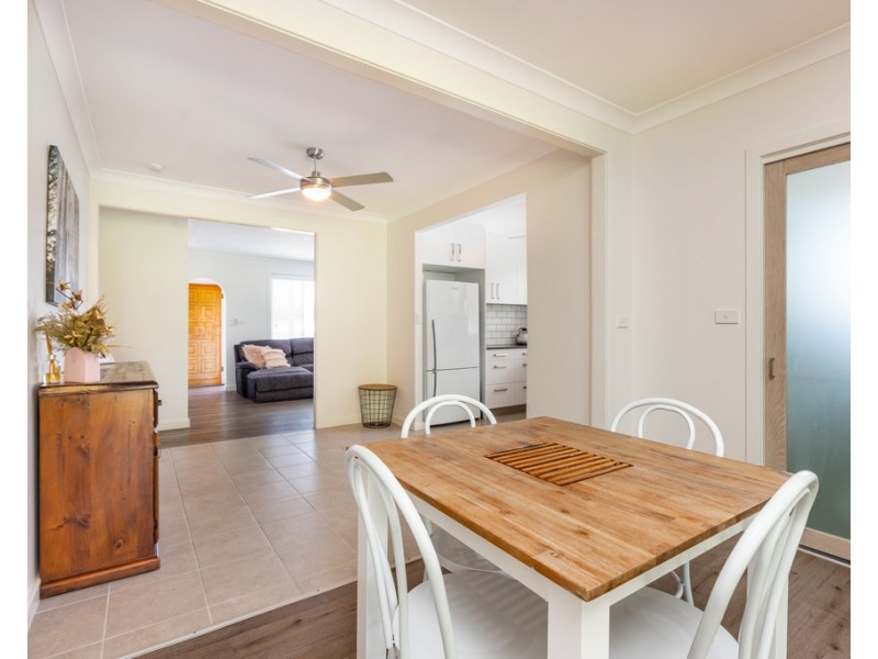 6 Common Road, Dungog NSW 2420