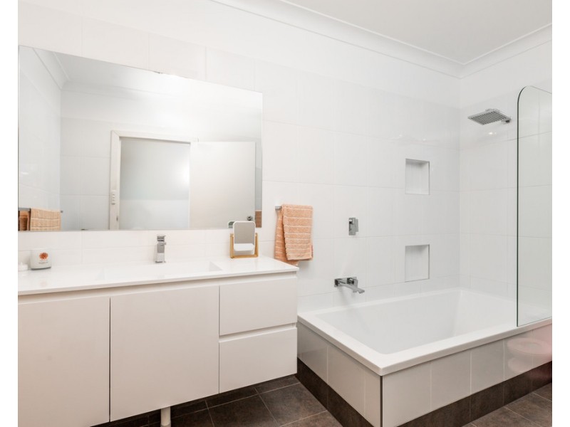 6 Common Road, Dungog NSW 2420