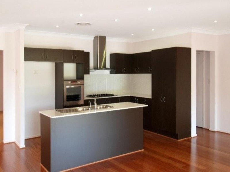 10 Emily Circuit, Bowral NSW 2576