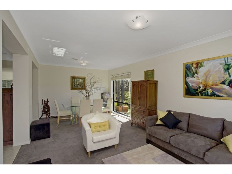 16 Stirling Drive, East Bowral NSW 2576
