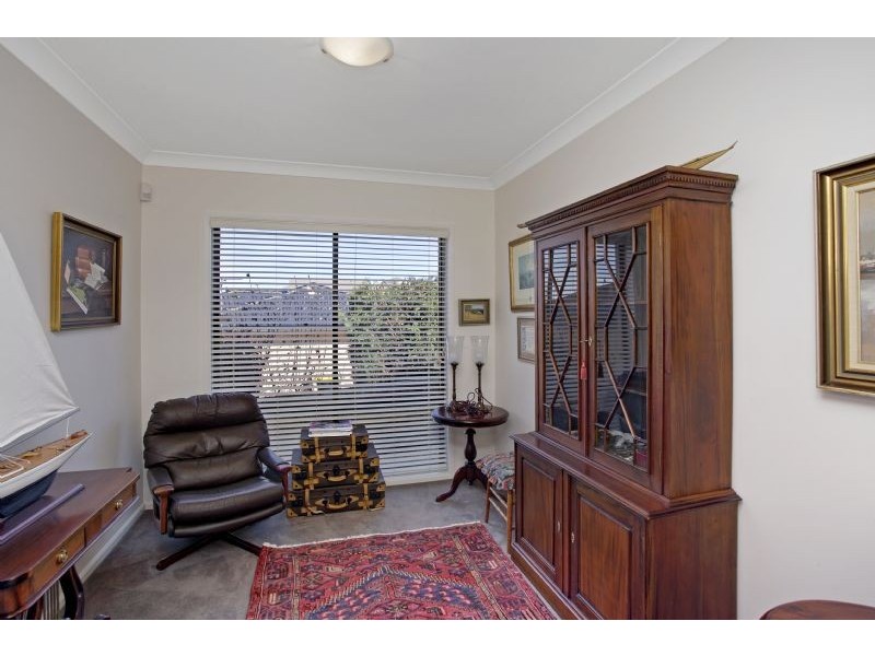 16 Stirling Drive, East Bowral NSW 2576