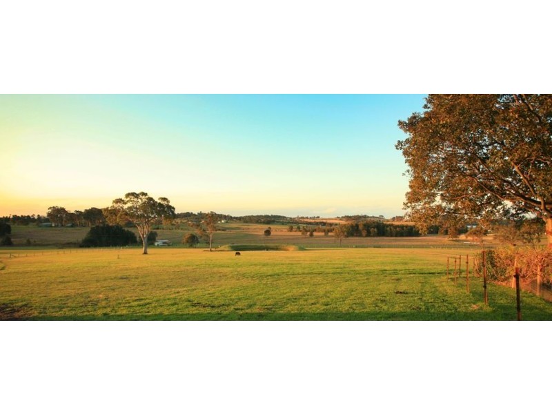 44 Illawong Road, Coomba Bay NSW 2428