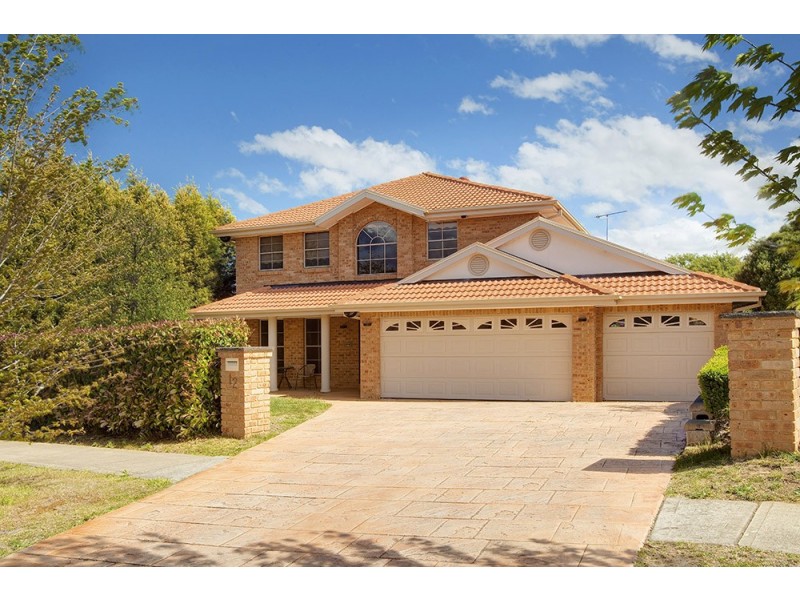 12 Stirling Drive, Bowral NSW 2576