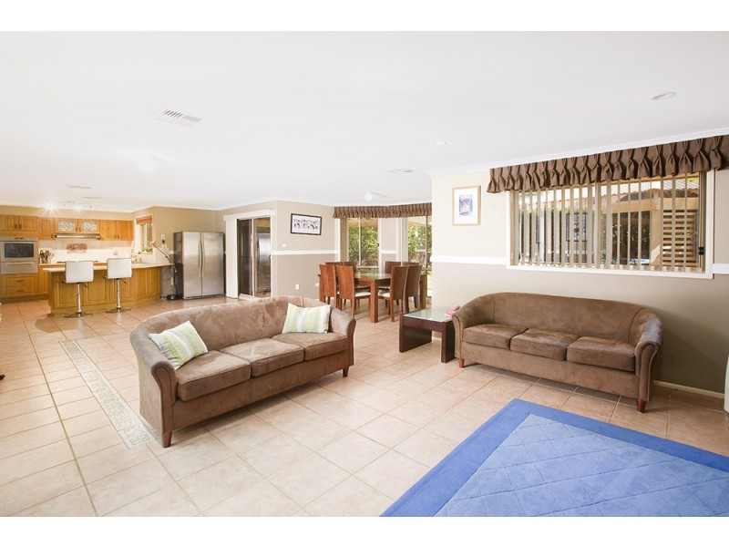 12 Stirling Drive, Bowral NSW 2576