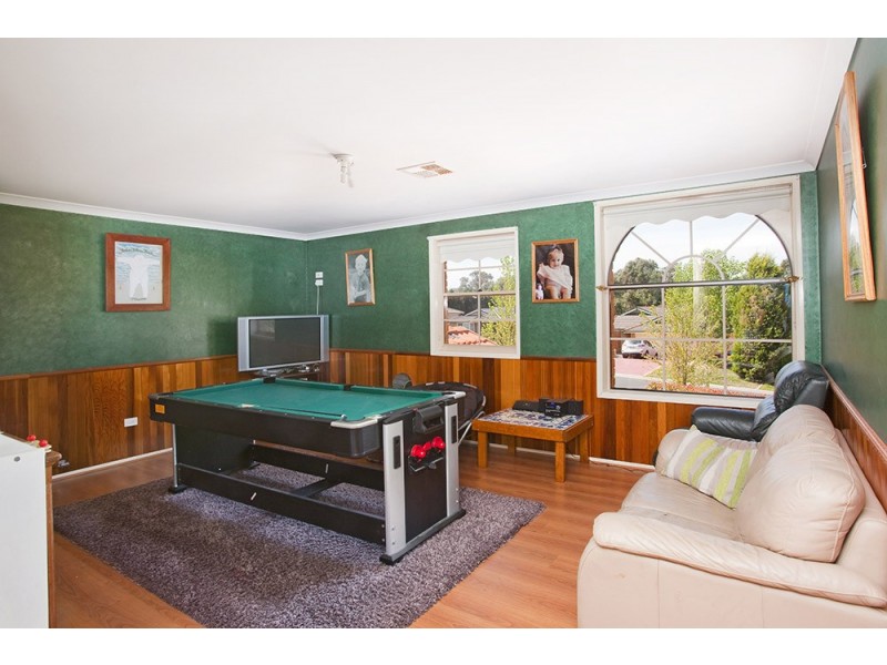 12 Stirling Drive, Bowral NSW 2576