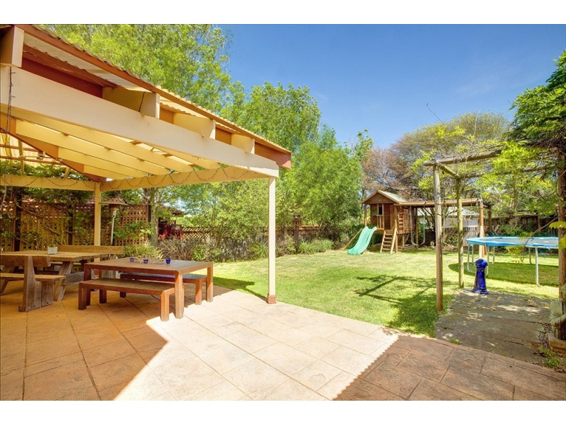 12 Stirling Drive, Bowral NSW 2576