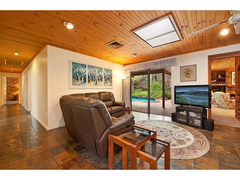 9 Yarramalong Road, Wyong Creek NSW 2259