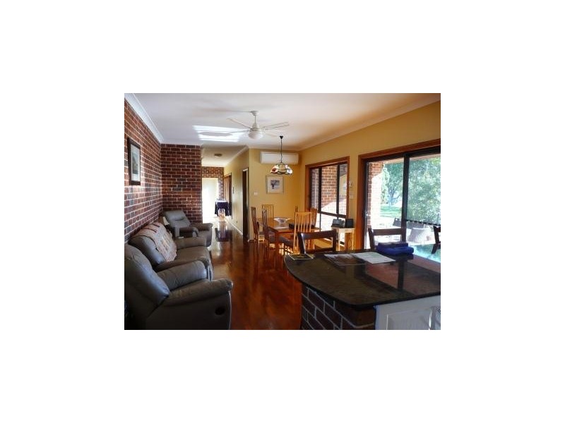 1074 Seaham Road, Seaham NSW 2324