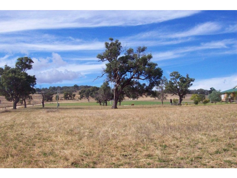 394 Woonooka Road, Moore Creek NSW 2340
