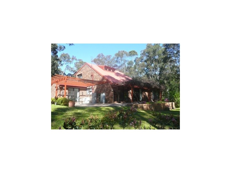 1 Little Cobbs Lane, Mardi NSW 2259