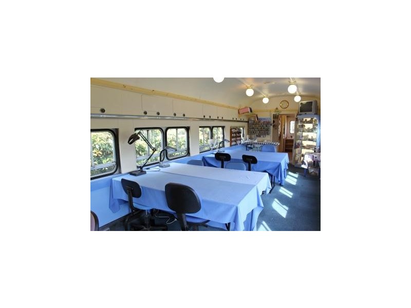 10 Plateau Drive, Razorback NSW 2571