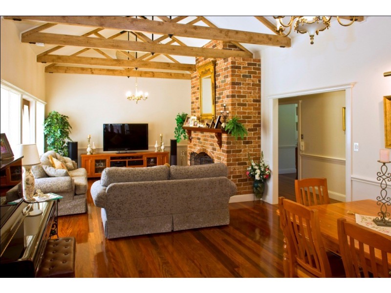 35 Daley Close, The Oaks NSW 2570
