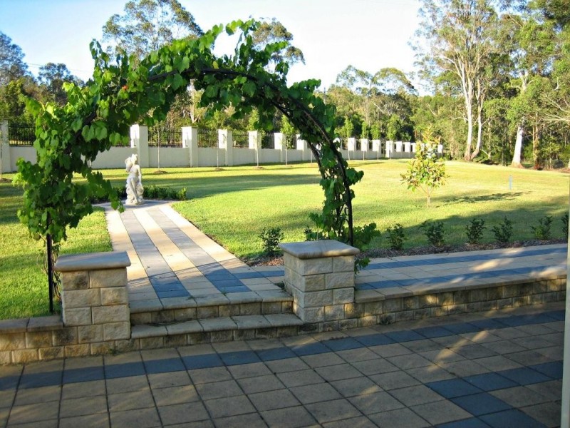 35 Daley Close, The Oaks NSW 2570