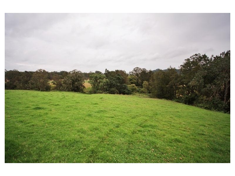 235 Hilldale Rd, Hilldale NSW 2420