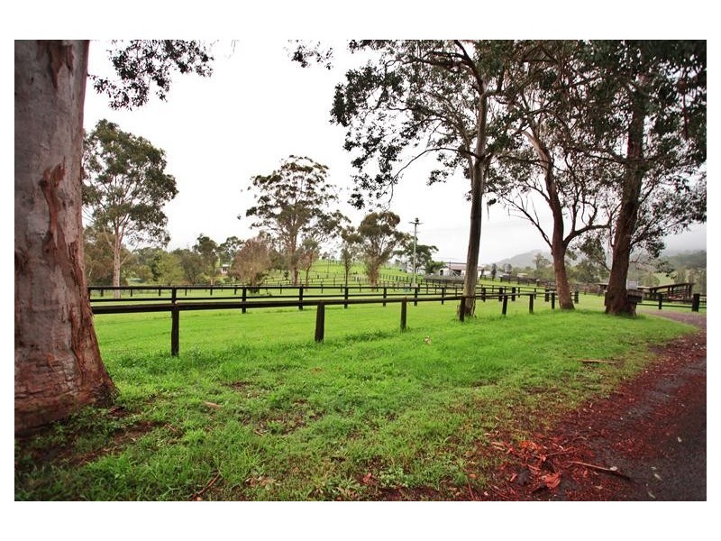 235 Hilldale Rd, Hilldale NSW 2420