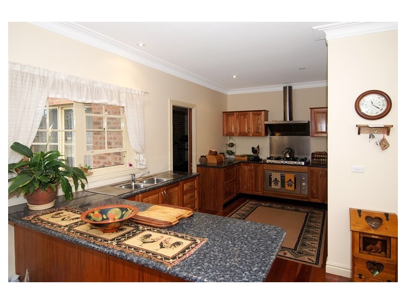 50 Bangadilly Road “Gumbaroo”, Canyonleigh NSW 2577