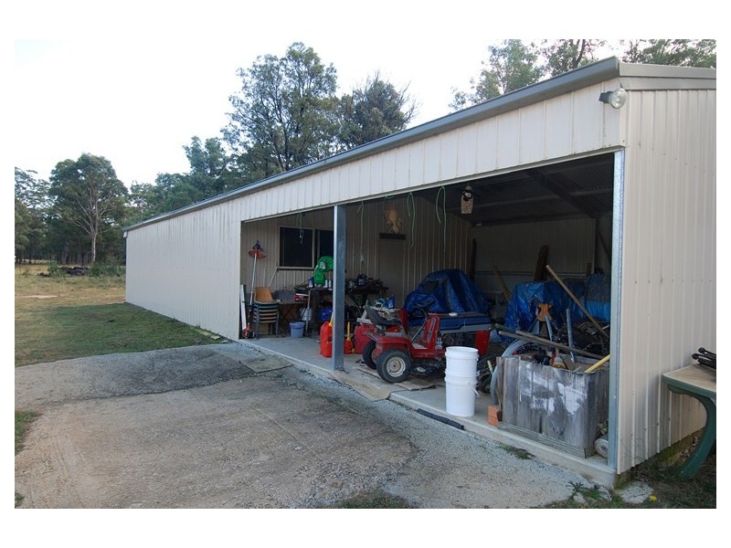 50 Bangadilly Road “Gumbaroo”, Canyonleigh NSW 2577