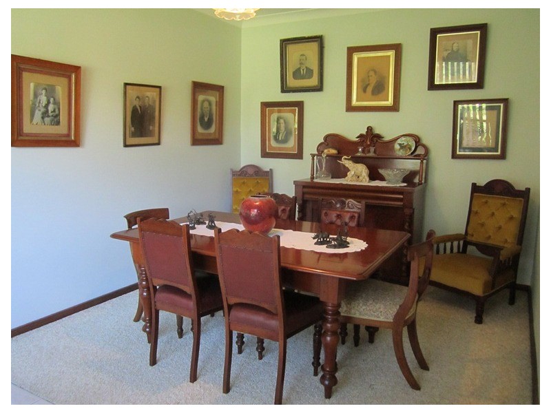 4 Cromarty Lane, Bobs Farm NSW 2316