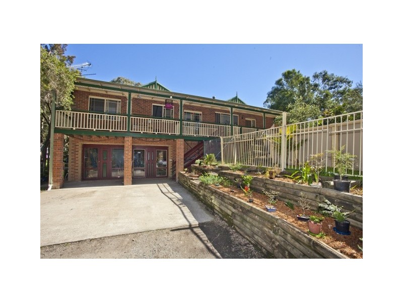42 Warren Street, Seaham NSW 2324