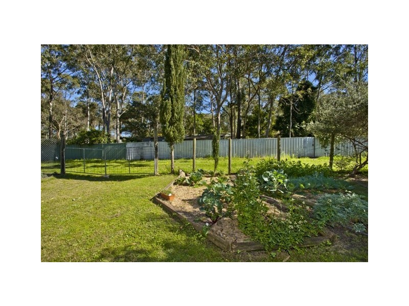 42 Warren Street, Seaham NSW 2324
