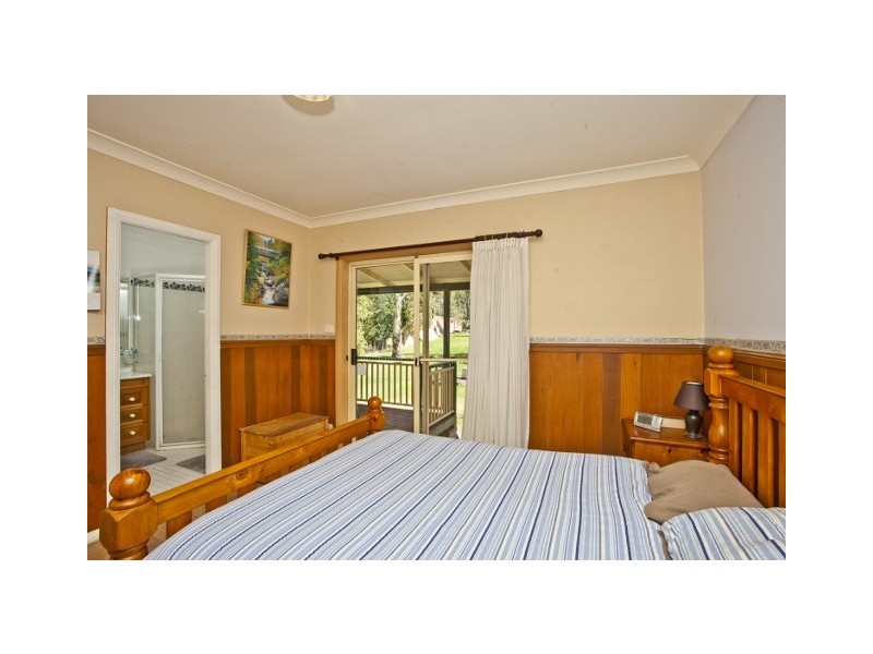 42 Warren Street, Seaham NSW 2324