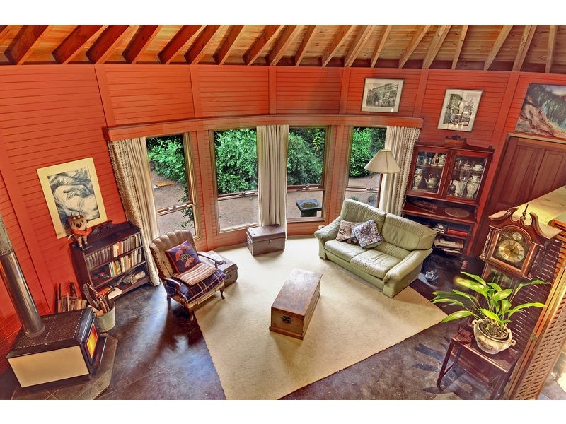 1 Ranelagh Street, Robertson NSW 2577