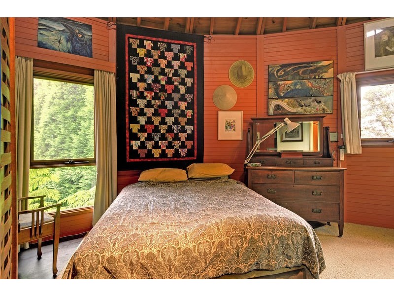 1 Ranelagh Street, Robertson NSW 2577