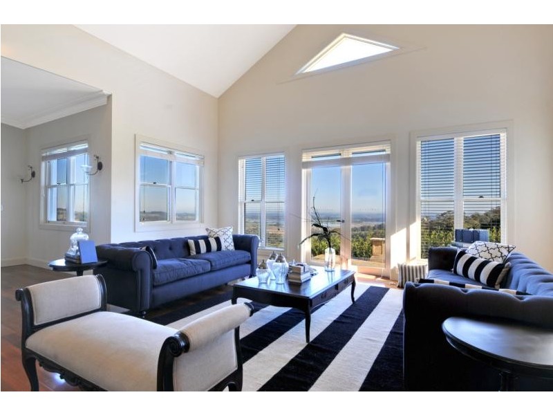 30 Hawthorne Lane, Kangaloon NSW 2576