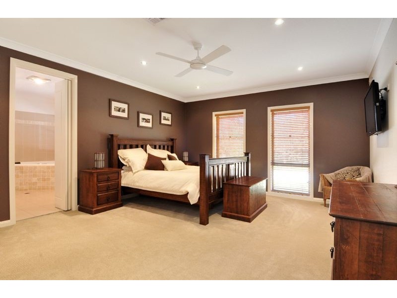 15 Wilson Drive, Colo Vale NSW 2575