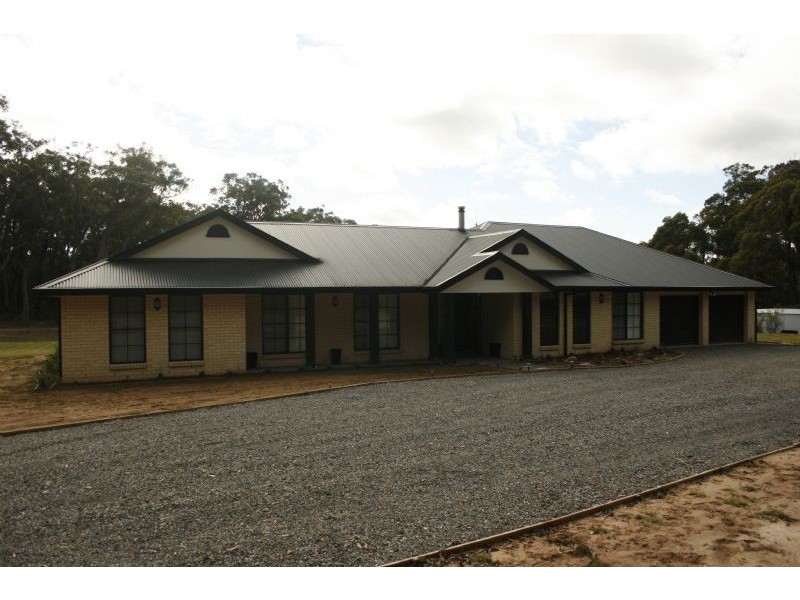 131 Forest Road, Wingello NSW 2579
