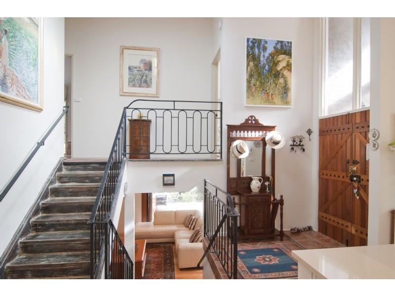 8 Hamilton Ave, Bowral NSW 2576