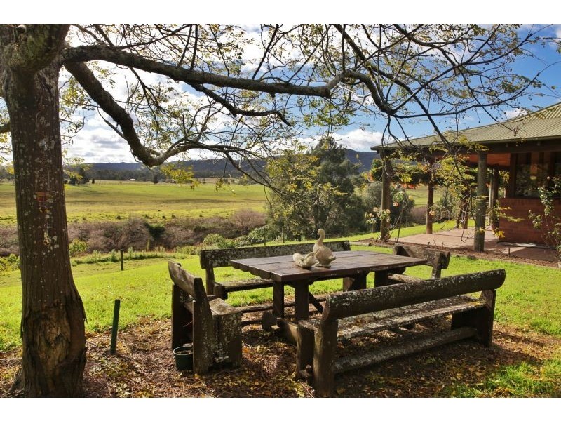 1 Queen Street, Paterson NSW 2421