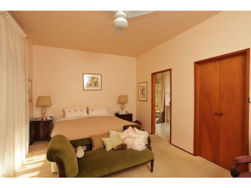 1 Queen Street, Paterson NSW 2421
