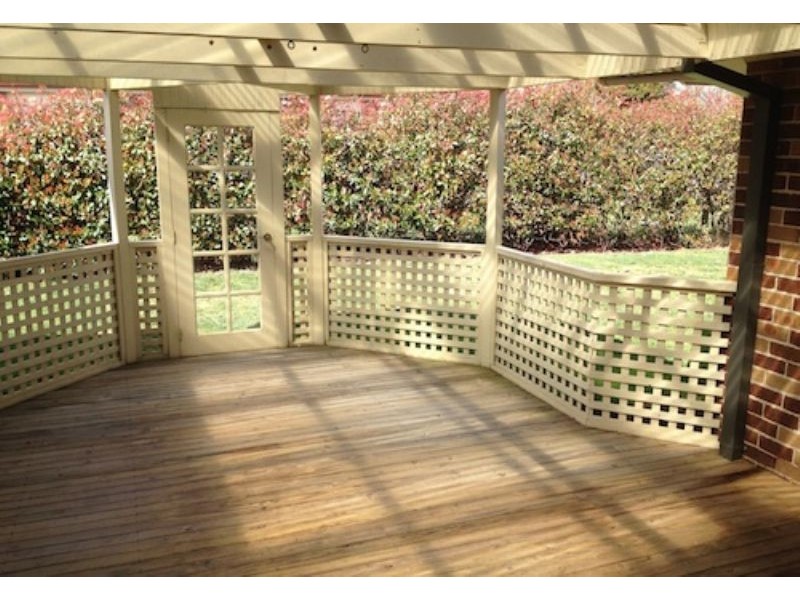 13 Mairinger Crescent, East Bowral NSW 2576