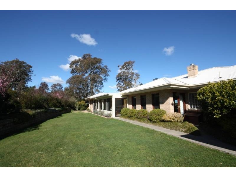 4 Hammock Hill Rise, Bowral NSW 2576