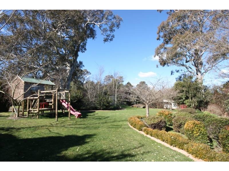 4 Hammock Hill Rise, Bowral NSW 2576