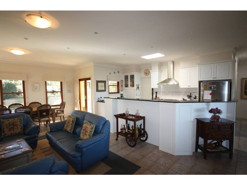 4 Hammock Hill Rise, Bowral NSW 2576