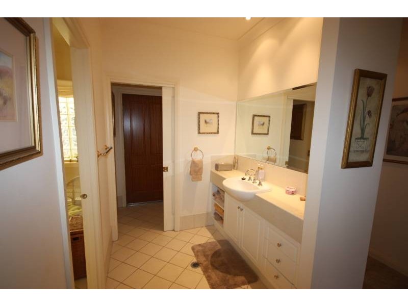 4 Hammock Hill Rise, Bowral NSW 2576