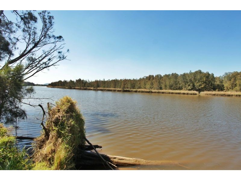 600 Seaham Rd, Nelsons Plains NSW 2324