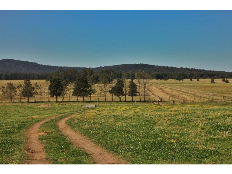 600 Seaham Rd, Nelsons Plains NSW 2324