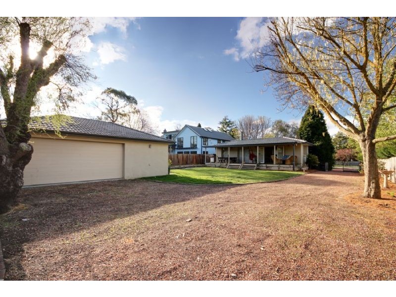 9 Price Street, Bowral NSW 2576