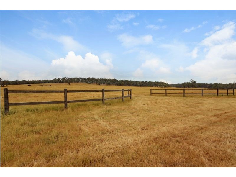 156 Old Hume Highway, Marulan NSW 2579