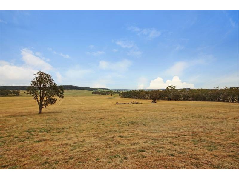 156 Old Hume Highway, Marulan NSW 2579