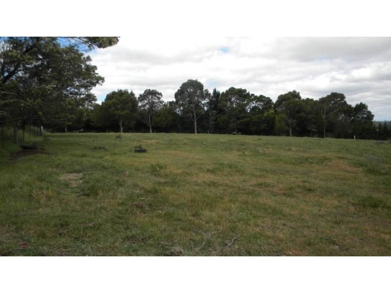 11 Bulwer Road, Moss Vale NSW 2577