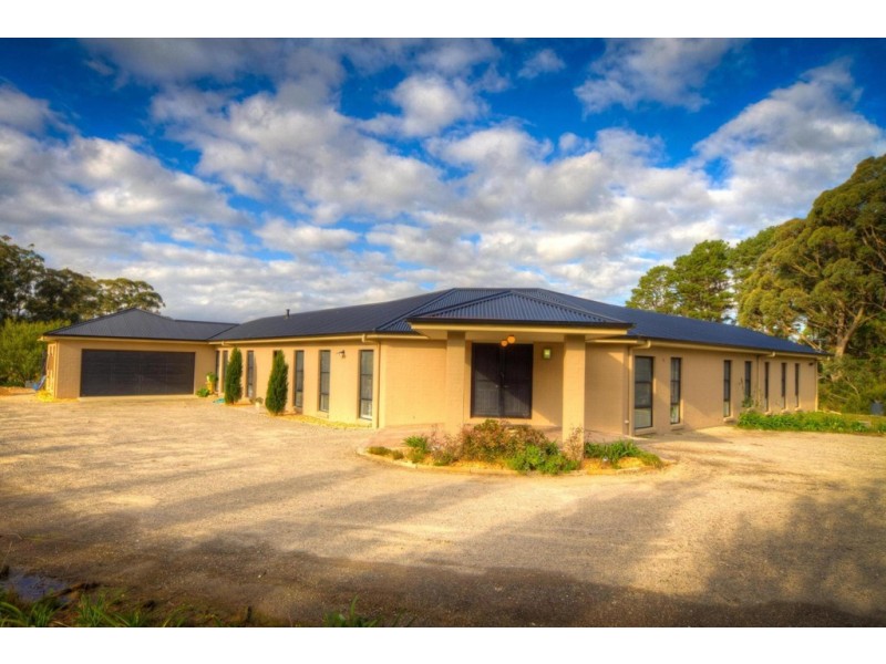 987 Belmore Falls Road, Wildes Meadow NSW 2577