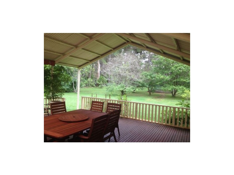 18 Elizabeth Street, Burradoo NSW 2576